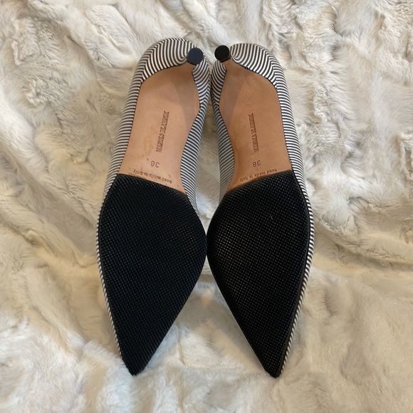 Manolo Blahnik size 38 Dark Grey and White Striped Fabric Heels. Re-soled. - Picture 2 of 7